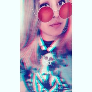 Meet your Posher, Priscilla